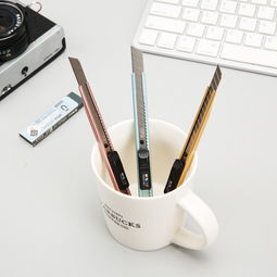 晨光 m g 文具手工制作刀片小号金属炫彩美工刀办公小刀ass91491 3把装